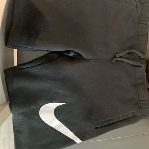 Nike sweatshorts with tags